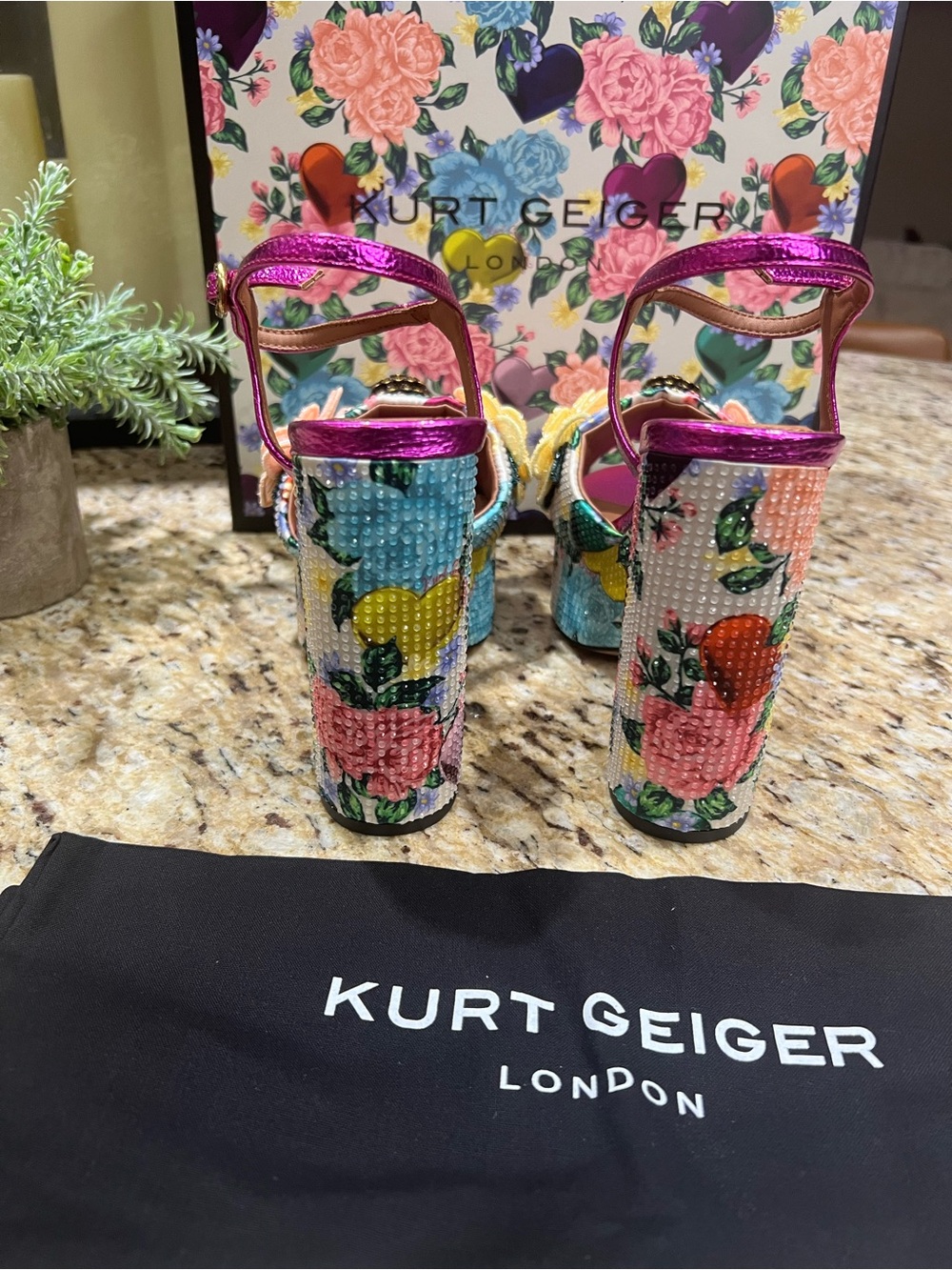 Kurt Geiger KENSINGTON Metallic Fuchsia Floral Beaded Platform Sandals 37 - Picture 14 of 16